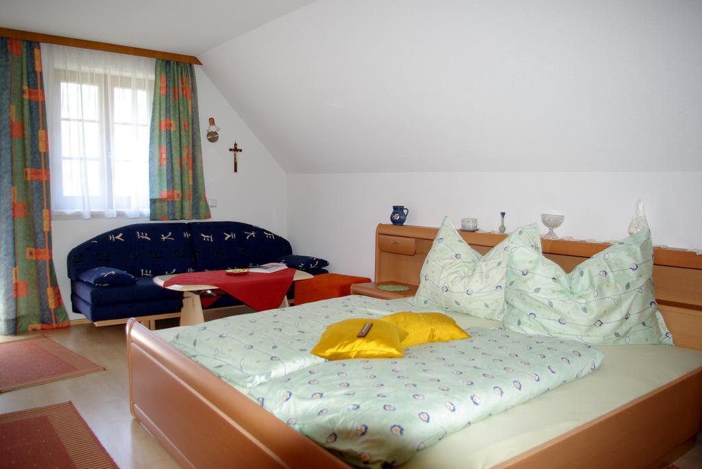 Grosssolk Appartement Grundner מראה חיצוני תמונה